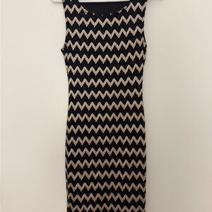 Forever 21 Chevron Patterned Sleeveless Dress